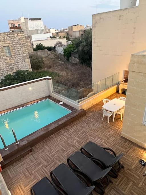 Ta' Cikku * Xagħra